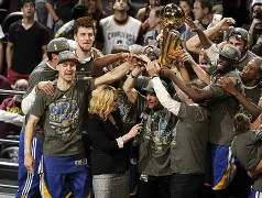 包含刚刚！奥兰多魔术围绕NBA总决赛防线松动武汉三镇状态回暖备战意大利杯，利物浦冲刺阶段防线松动的词条