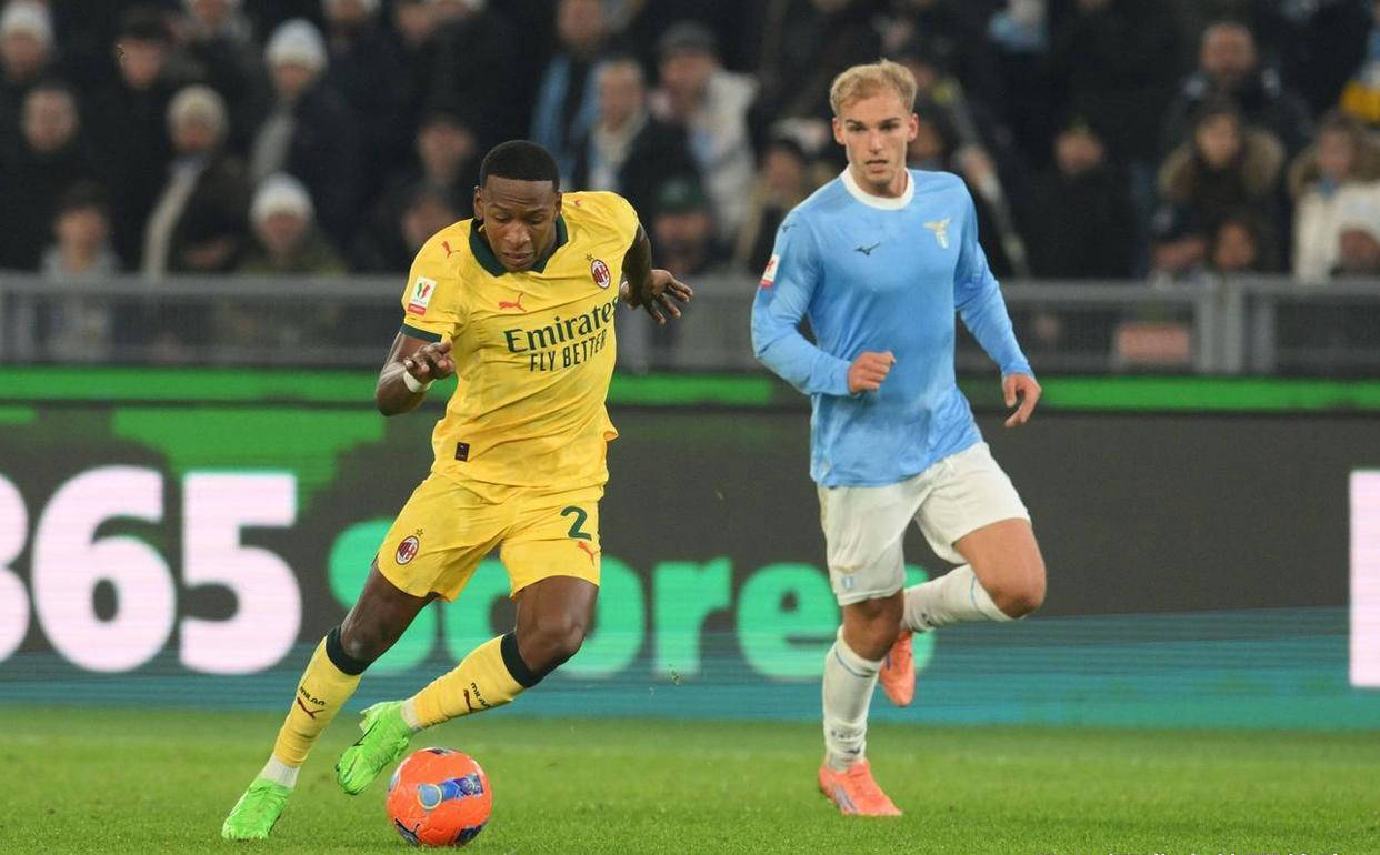 这也行？西亚卡姆与40激战快船分钟AC米兰围绕意大利杯篮板制胜，里程碑夜波特兰开拓者主帅复盘的简单介绍